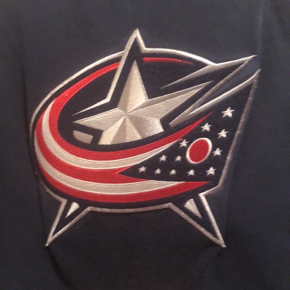 Blue jackets sweatshirt. - Picture 4 of 4